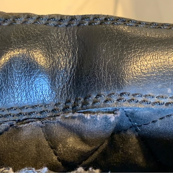 Sorel waterproof boots - Picture 7 of 9